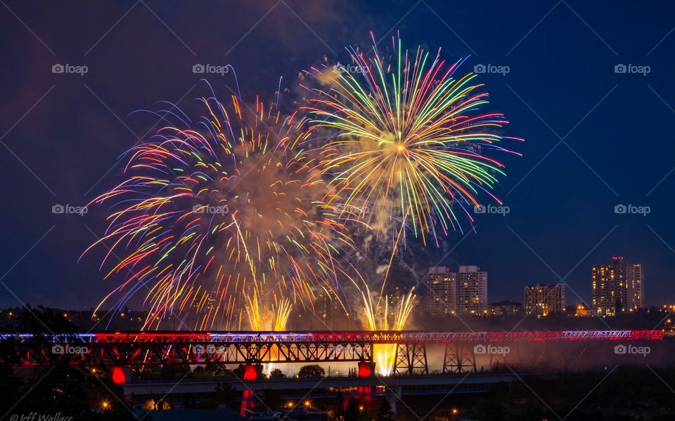 Incredible Fireworks display on July 4th. Amazing fireworks display 