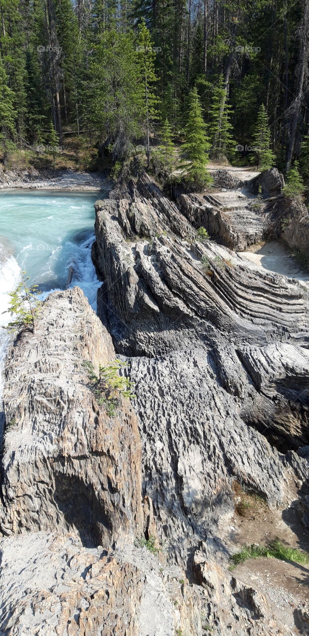 The natural bridge in yoho park Canada