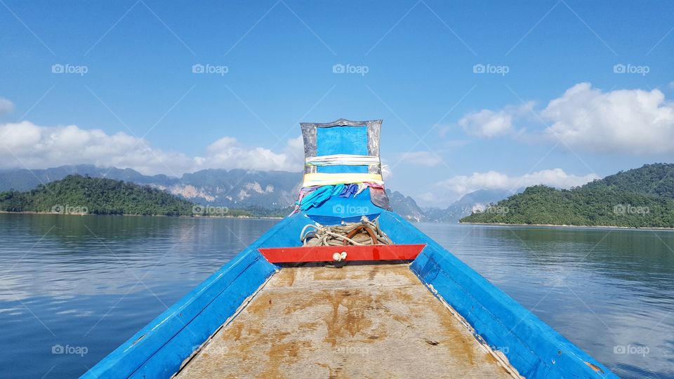 Long tail boat