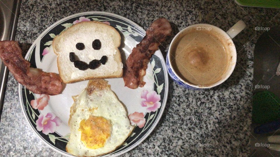 Desayuno feliz 