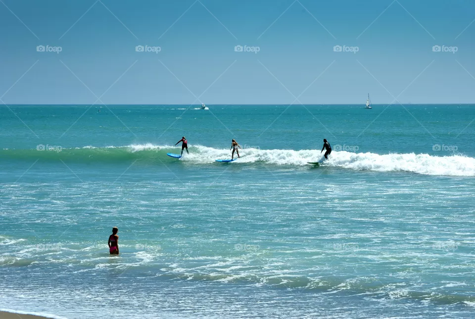 surfers