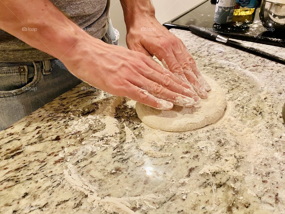 Dough ball spreading for pizza