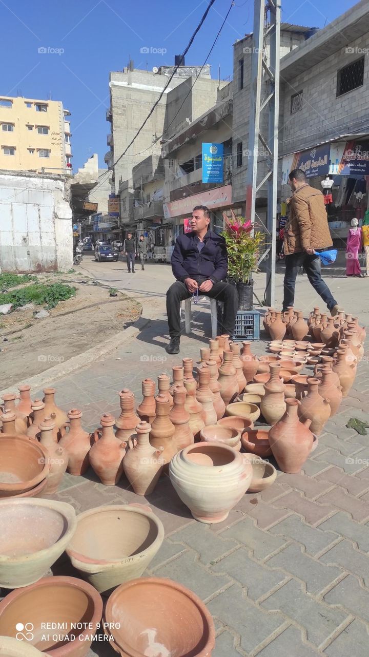 Pottery seller