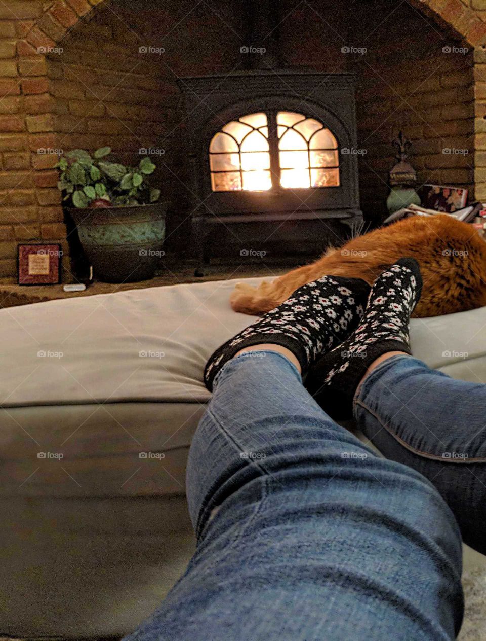even those cold nights my kitty is still there to warm my feet! 😀