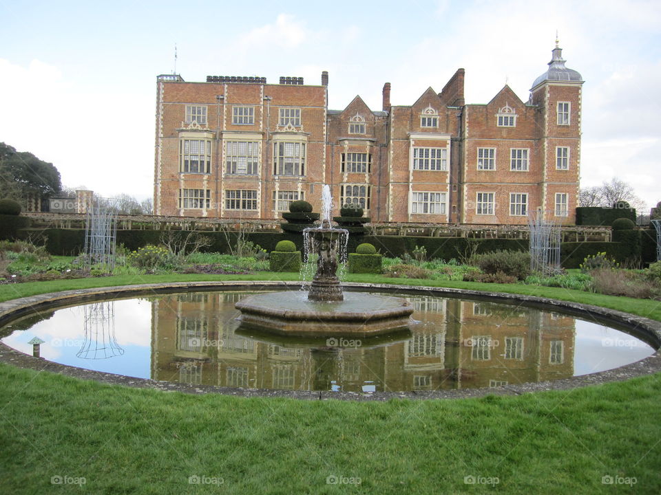 Architecture, Fountain, Lawn, Home, Mansion