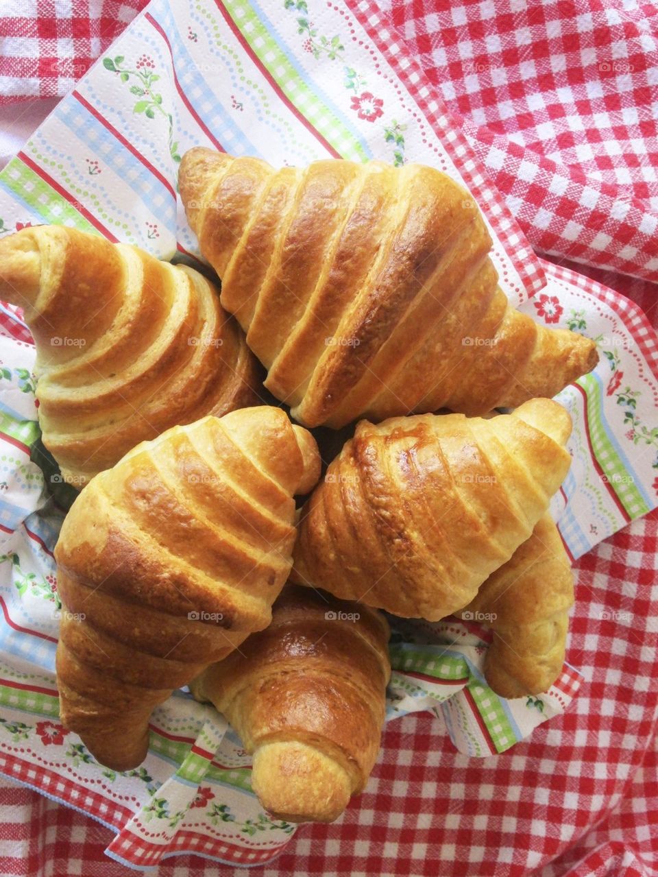 Butter croissants