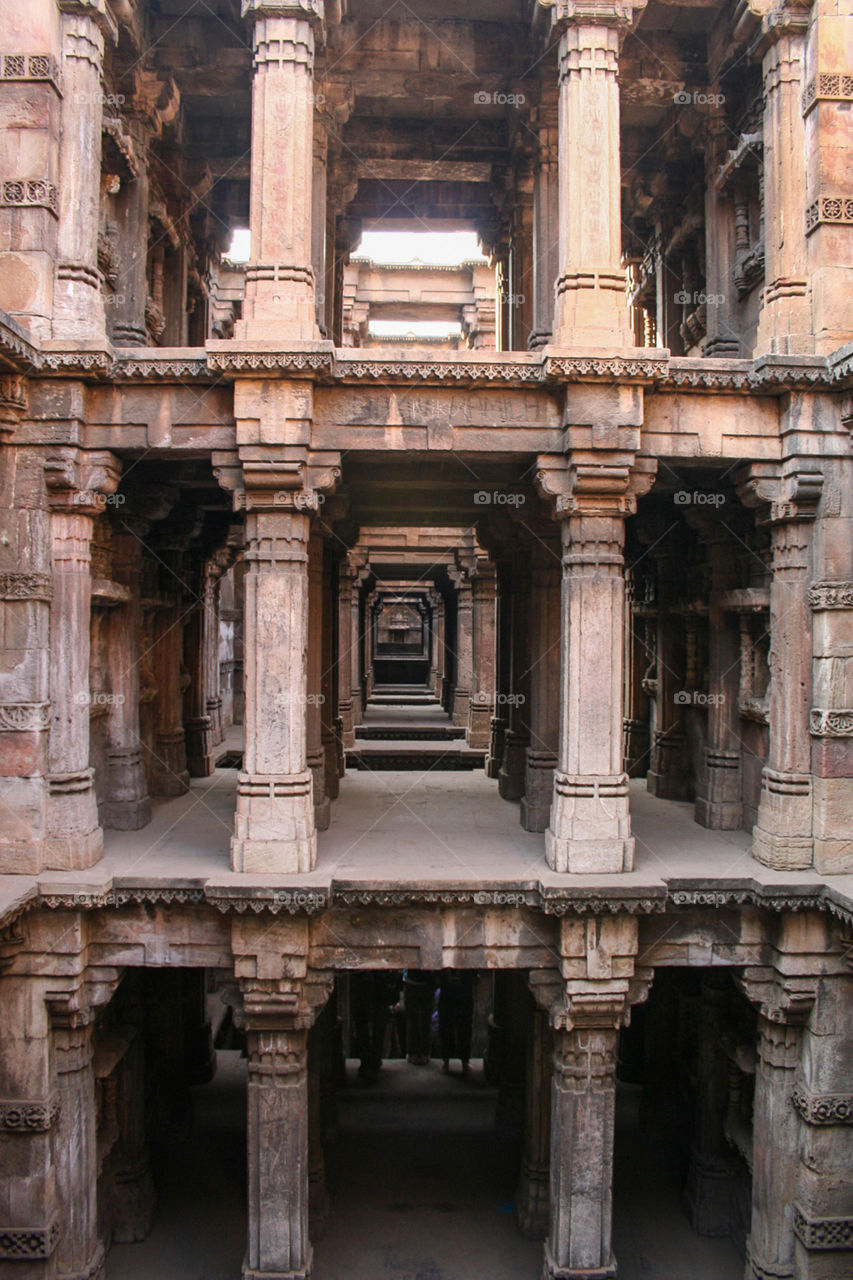 Ancient geometric architecture 