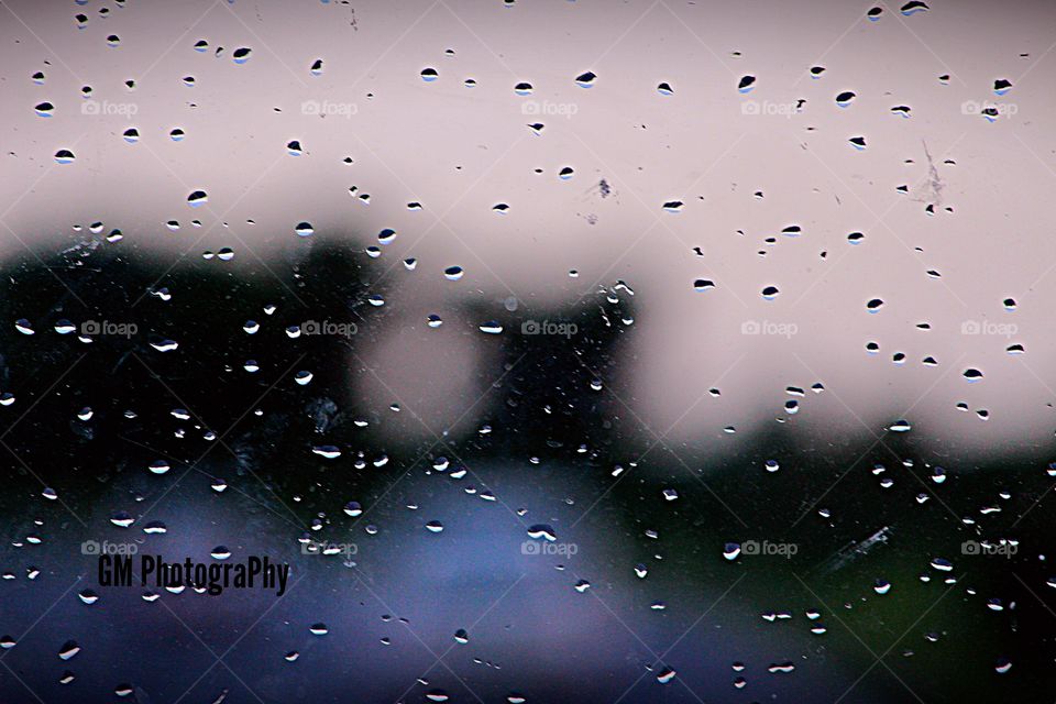 Even water drops are gorgeous in Elegant view in the ViewFinder,BREEZE OUT the Nature's Excellence with droplets on mirror.700D click ....When u c a subject with perceptive view with love in nature always,u will get rewarded by nature's beauty in everything.