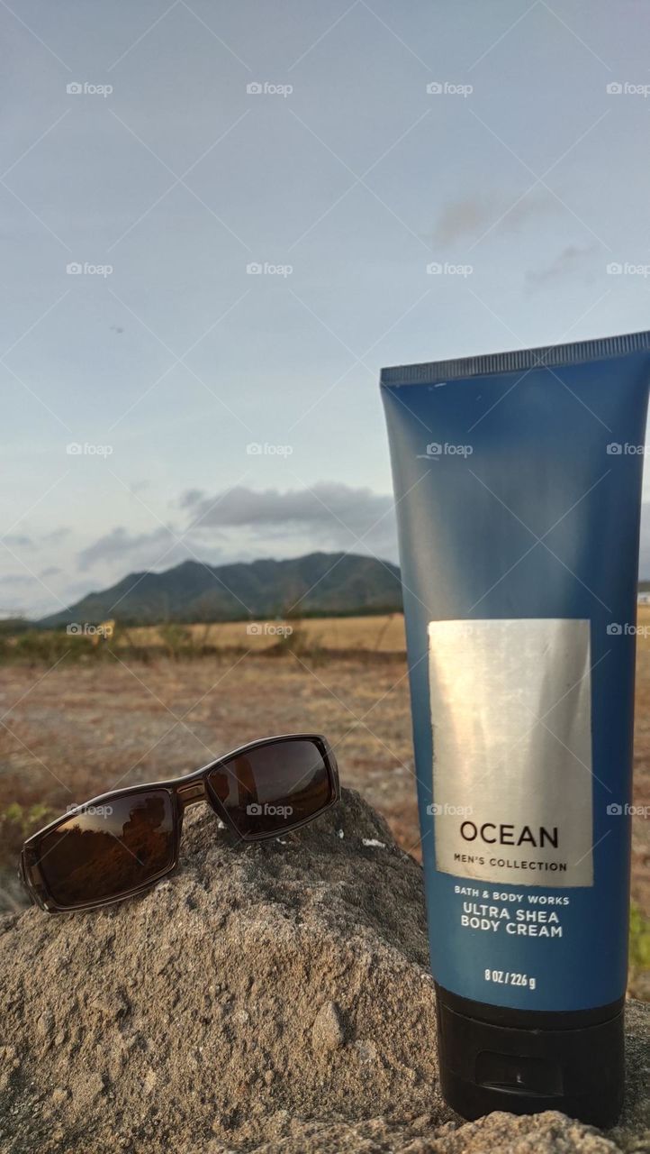 sunshine cream on travel