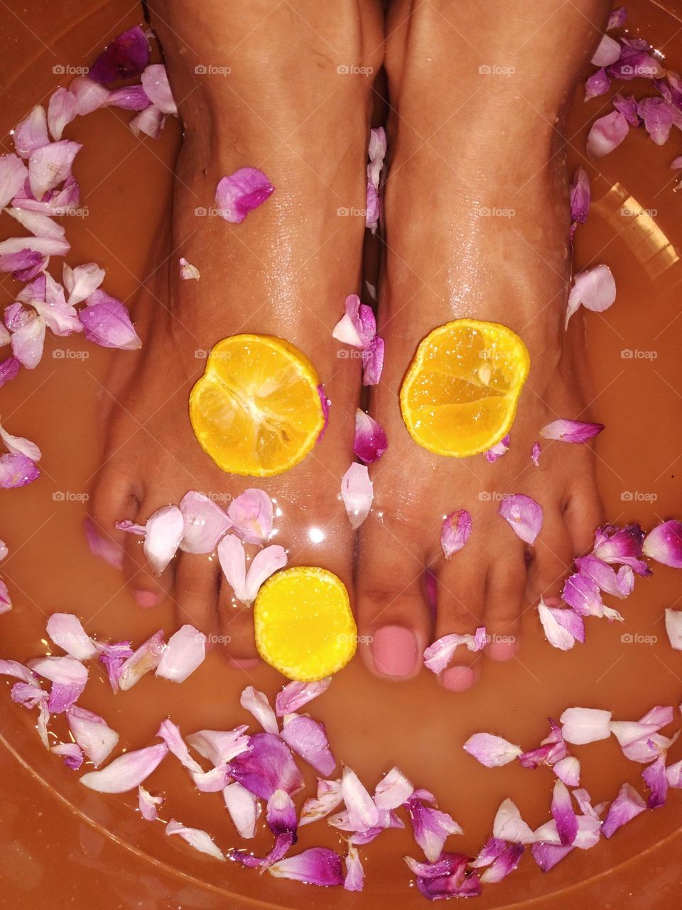 You can’t put your feet on the ground until you’ve touched the sky.
Most people give up just when they’re about to achieve success. They quit on the one yard line. They give up at the last minute of the game, one foot from a winning touchdown.