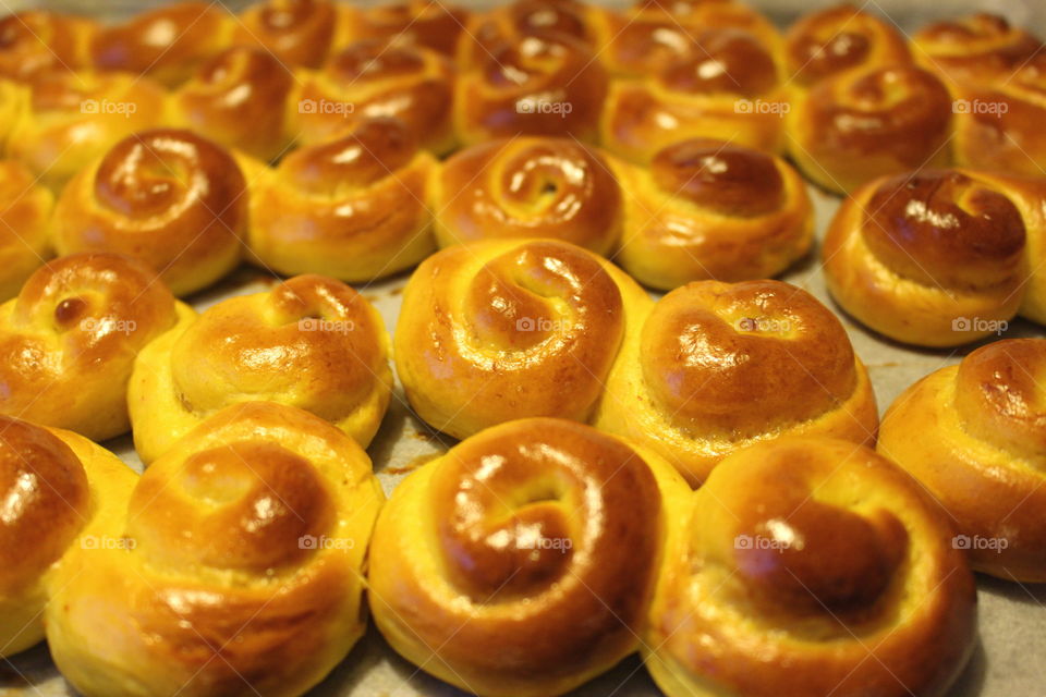 Lucia buns, lussekatt, lussebulle
