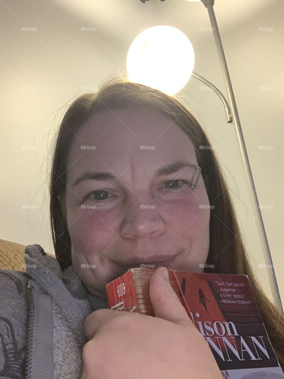 Selfie of a book lover 