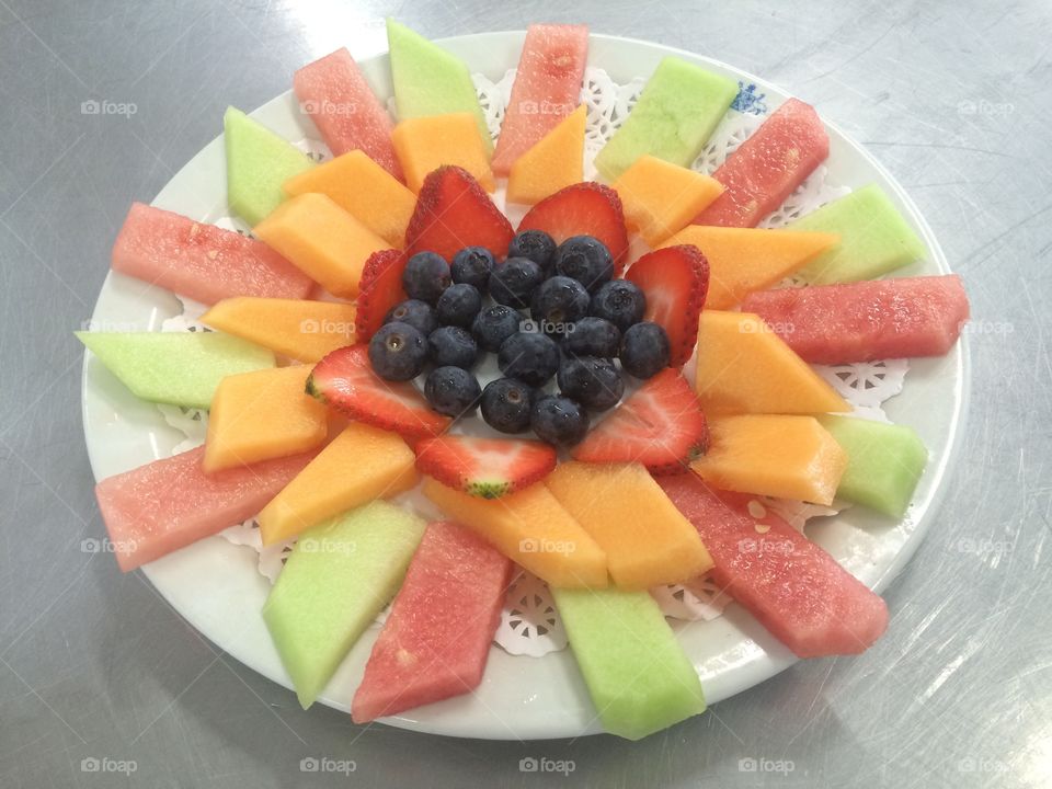 Fruit flower. I was try to make a nicely decorated fruit flower. 