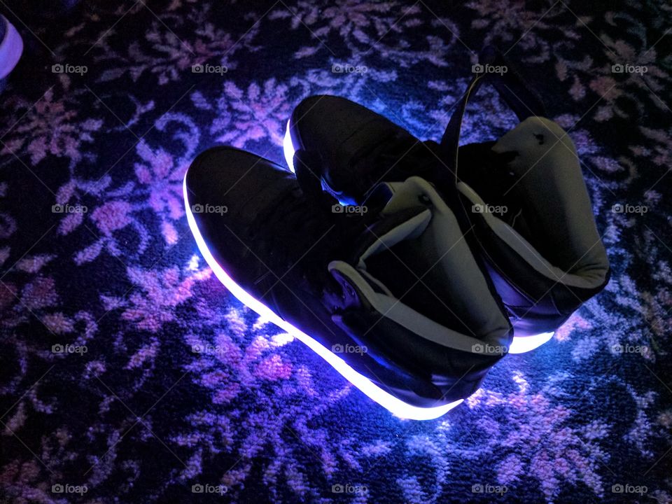led shoes purple c