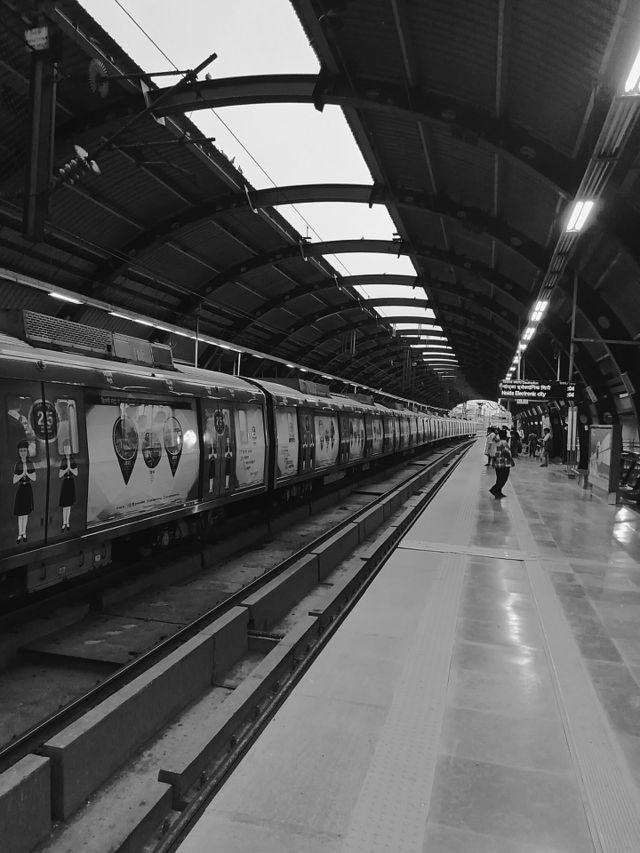 Metro station 4