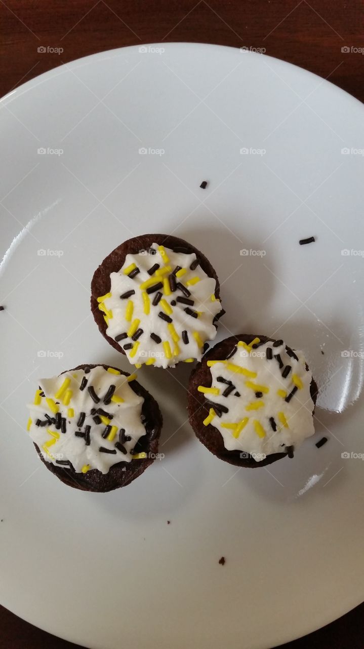brownie cupcakes with sprinkles