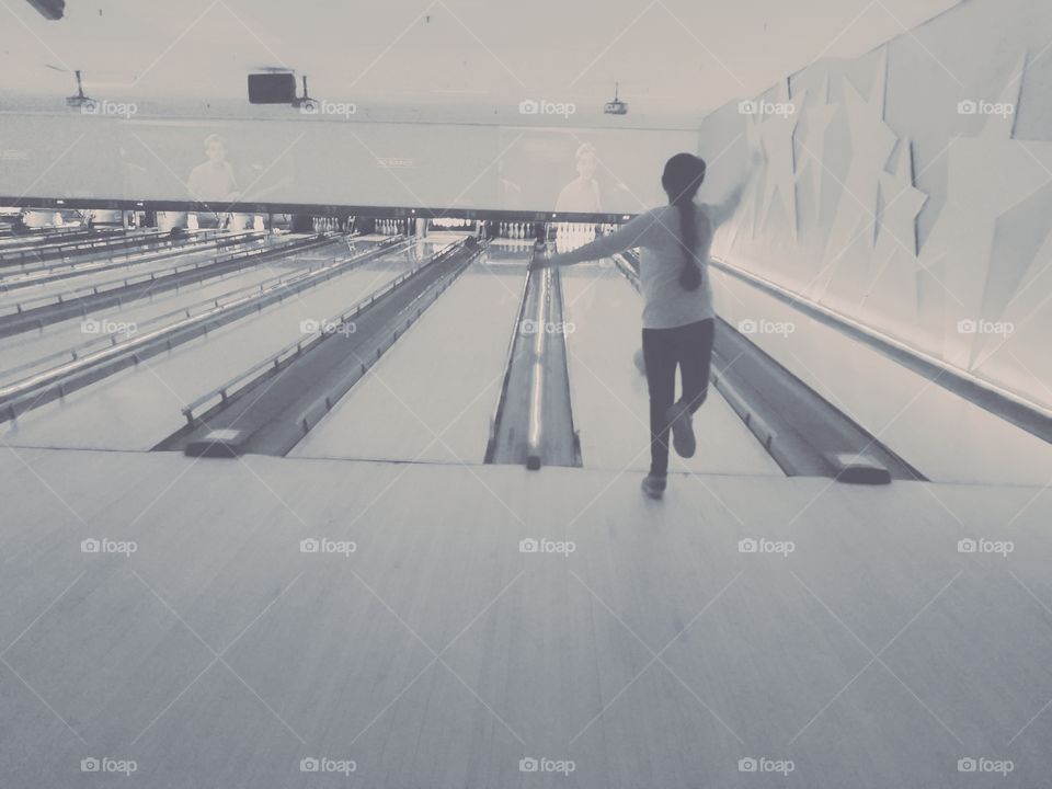 bowling dance