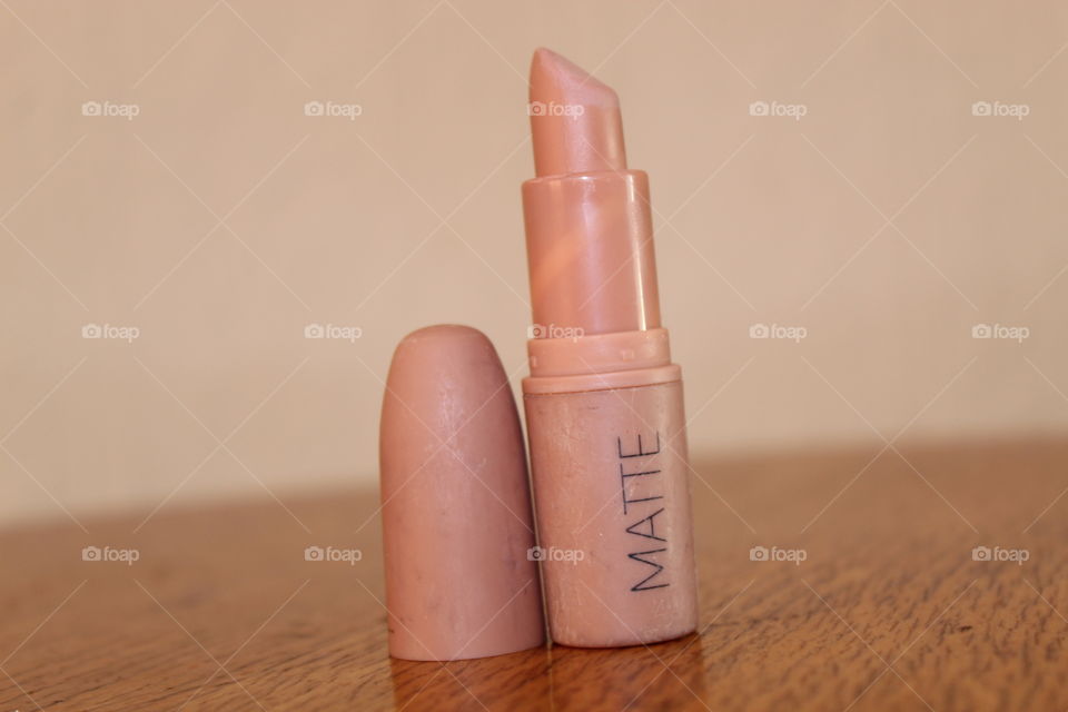 matte lipstick