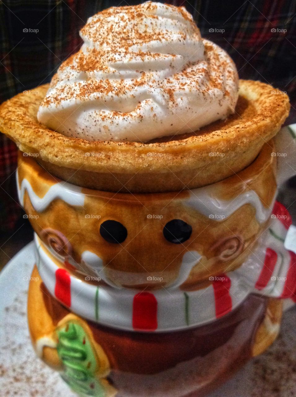 Gingerbread man pie hat