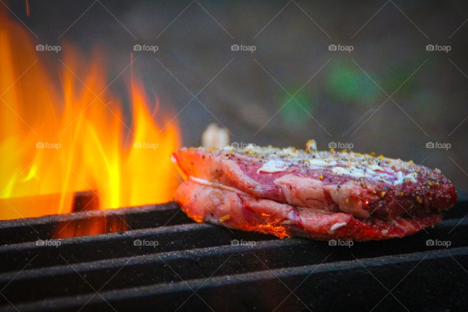 Steak on the fire 