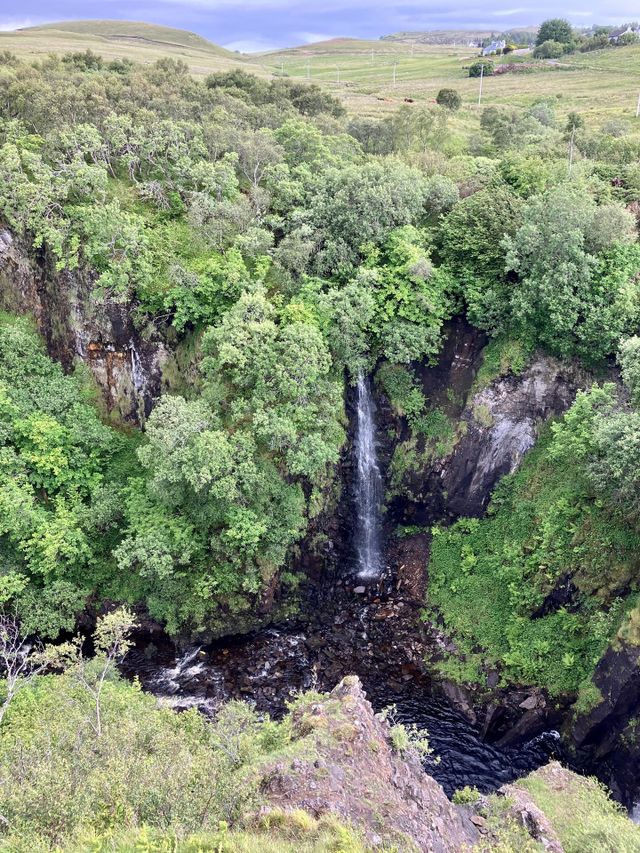 Beautiful Little Waterfall 