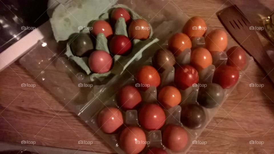 Easter eggs can be colored with vegetables and I dare you to try this out sometime.