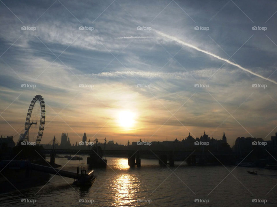 sunset london boats buildings by llotter