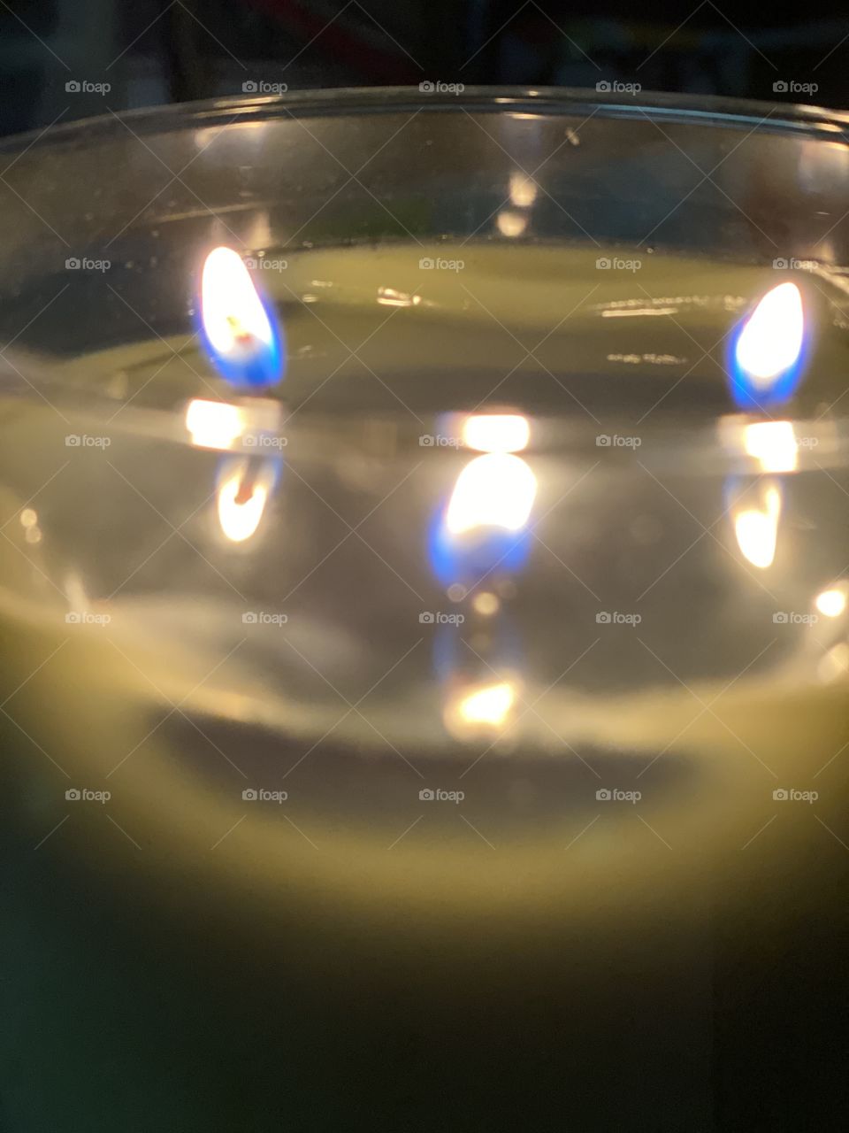 Candle 🕯