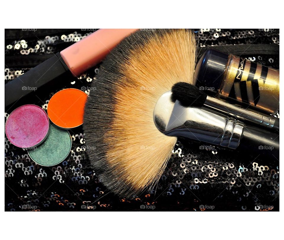 These fun colors for a fun glamour photo shoot! MAC makeup