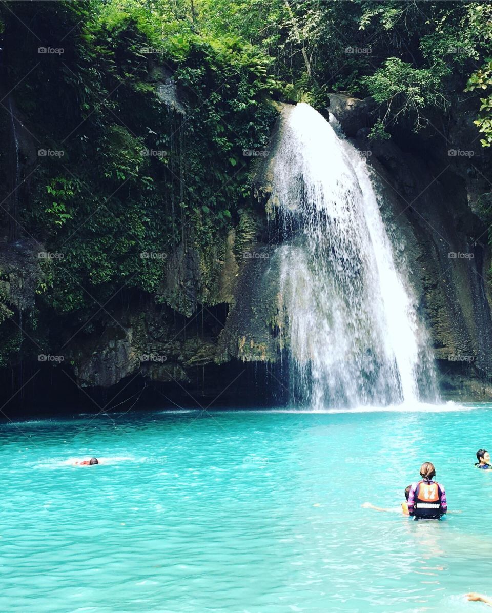 Kawasan Falls- Cebu,Philippines