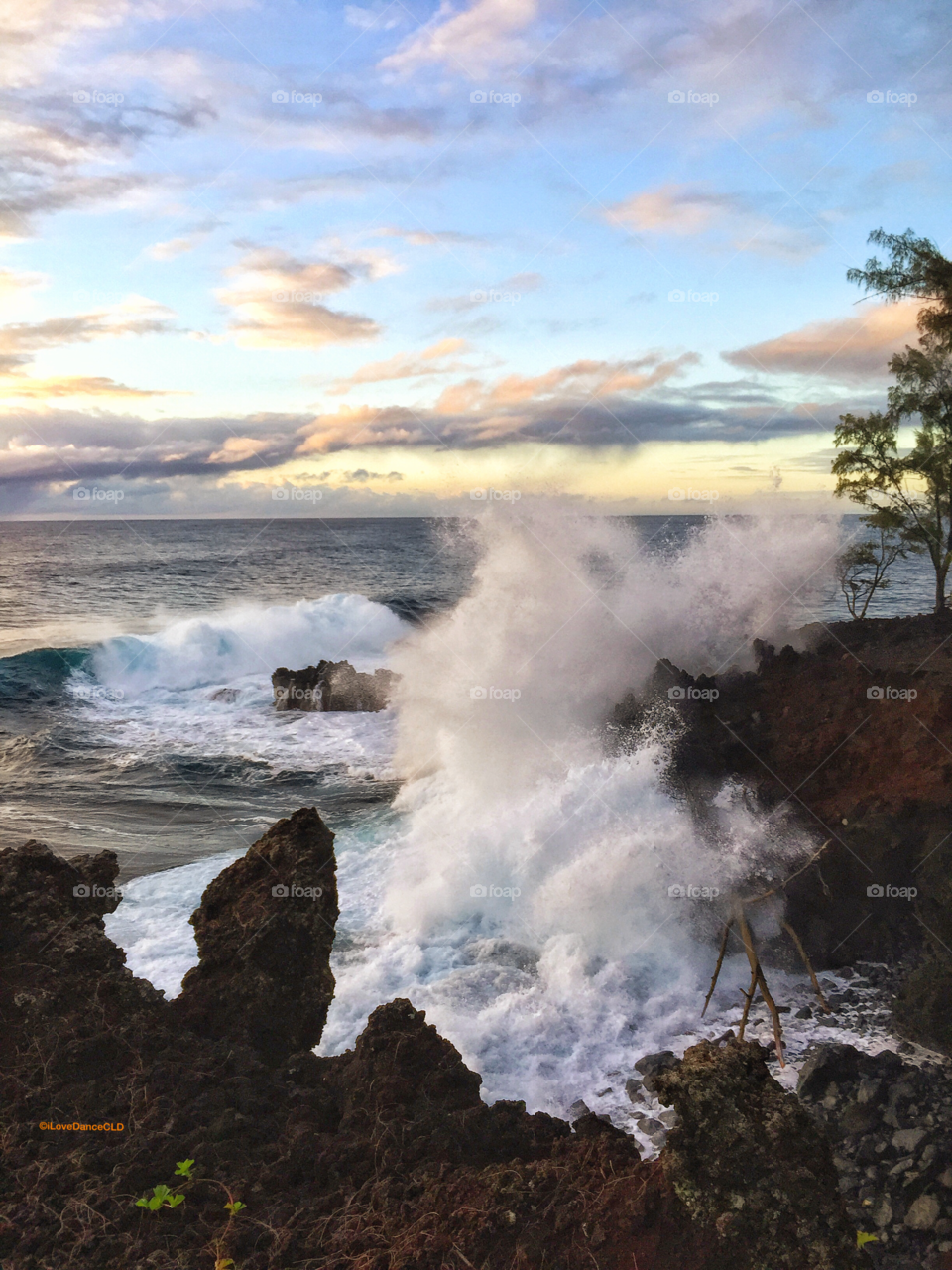 Hawaii Series: High Surf on Oliana Point, Big Island of Hawaii 
