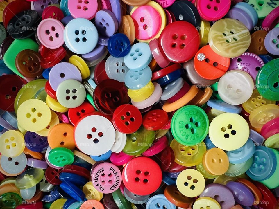 Fun crafting with colorful buttons