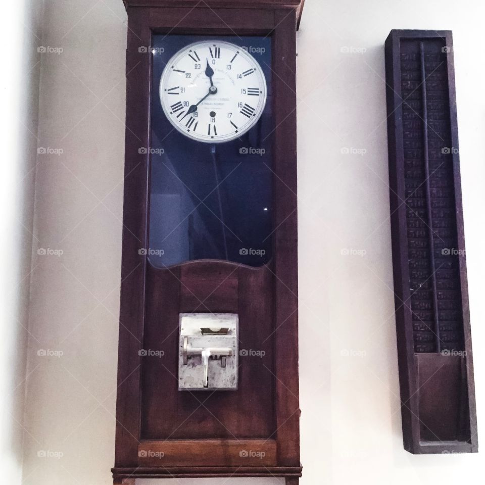 clock 