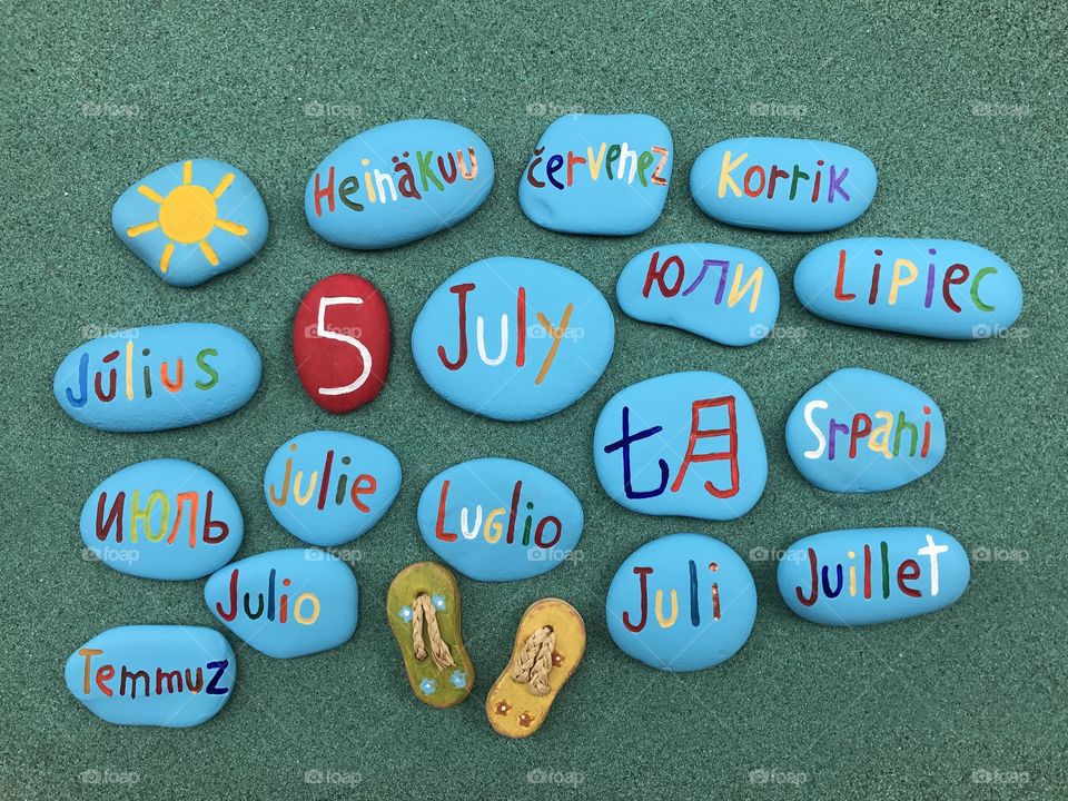 5 July, calendar date in many languages and colored stones