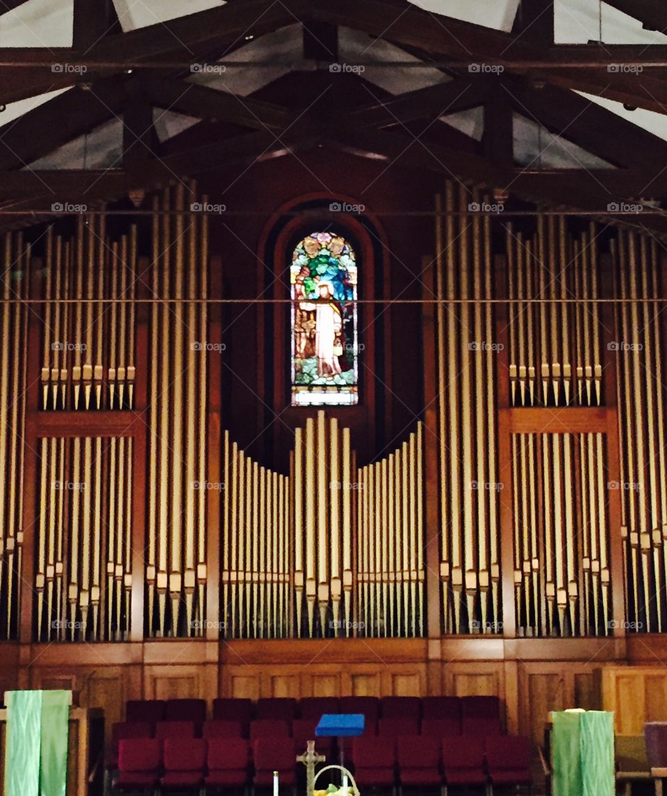 Antique pipe organ