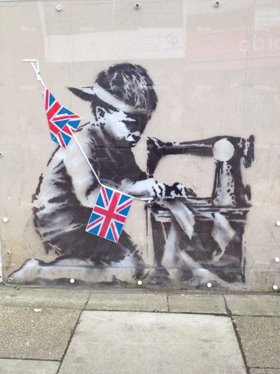 graffiti wall child england by scaryhair100