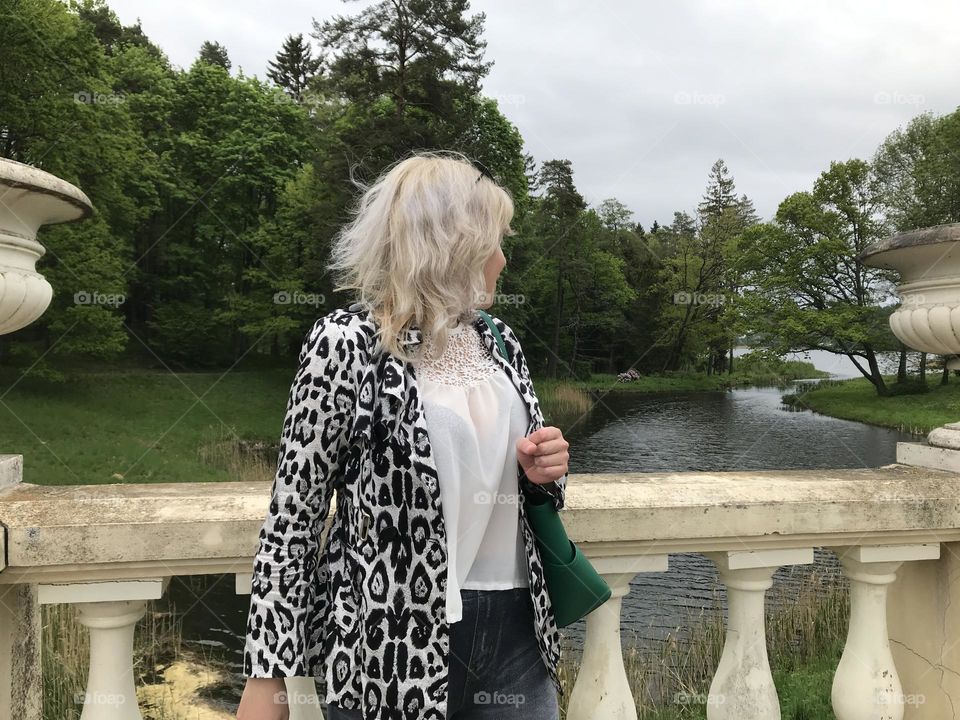 Beautiful woman with blonde hair 