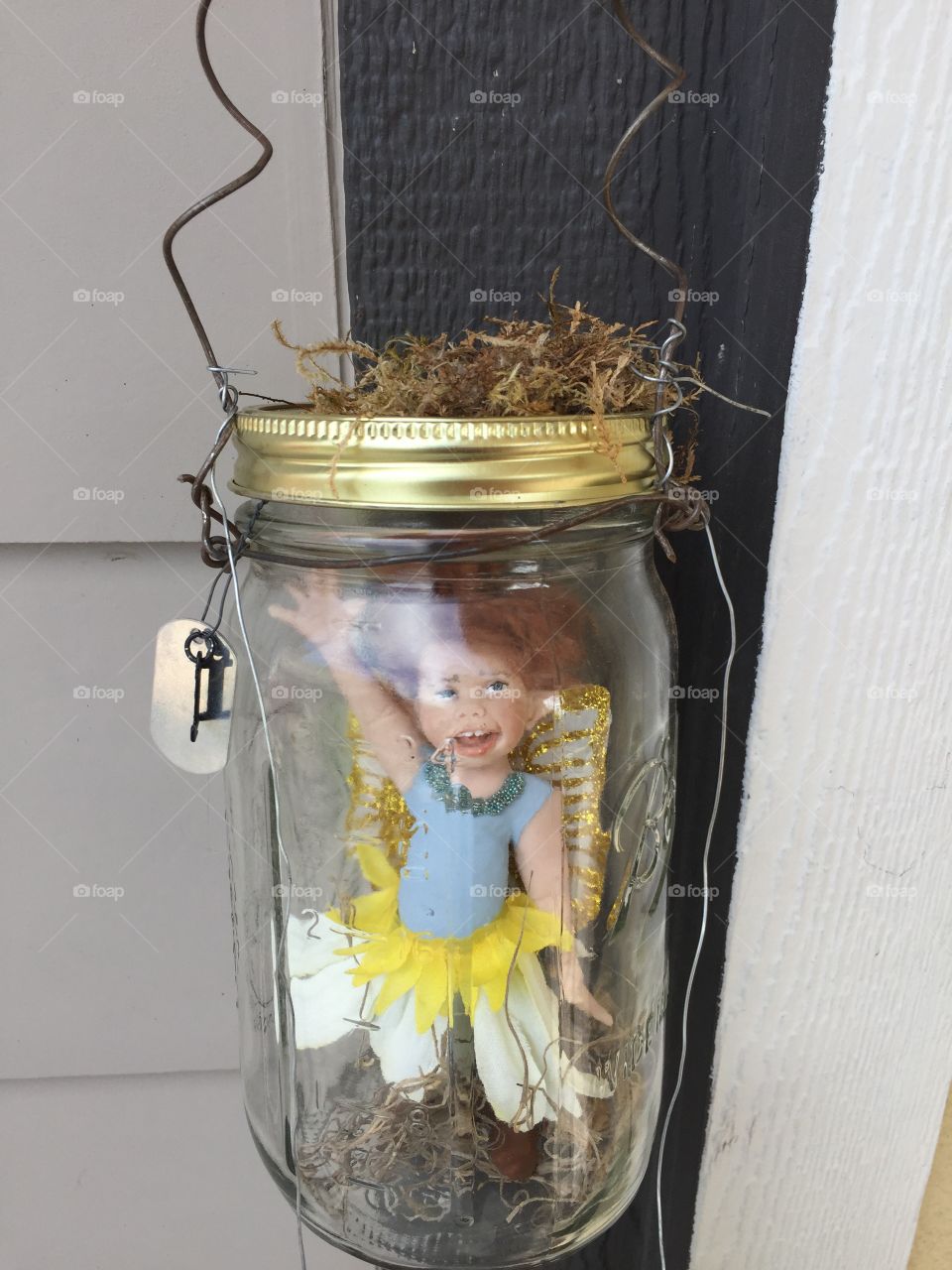 Fairy Hunt. Fairy Homes & Gardens. Gardner Village, in West Jordan, Utah. @chelseamerkleyphotos - Copyright © CM Photography. May 2019.