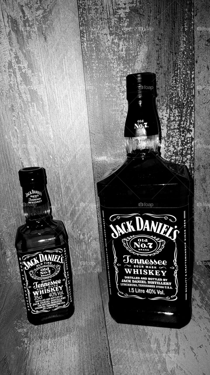 Jack Daniels Big and Small
