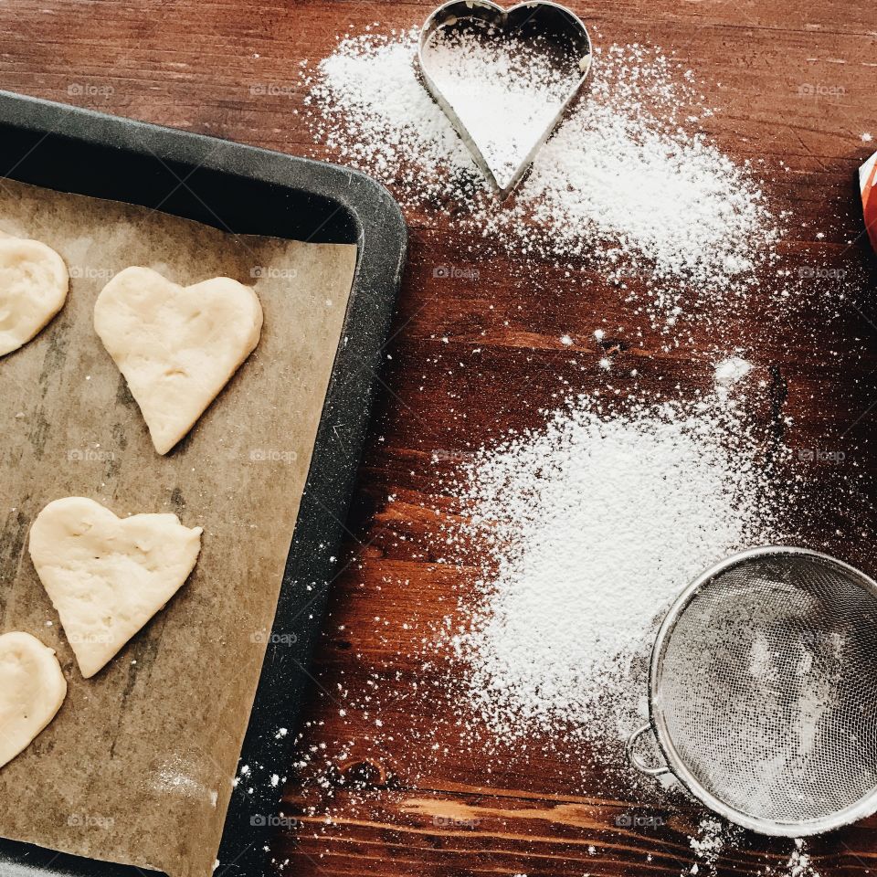 Baking cookies