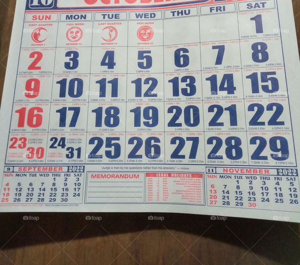 TRADITIONAL CALENDAR IN THE PHILS. SHOWING THE 1ST QRTR. MOON, FULL MOON, LAST QRTR. MOON AND NEW MOON ON SPECIFIC DATES