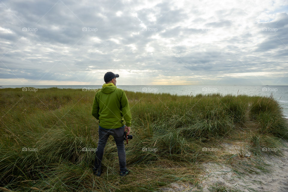 man at the sea