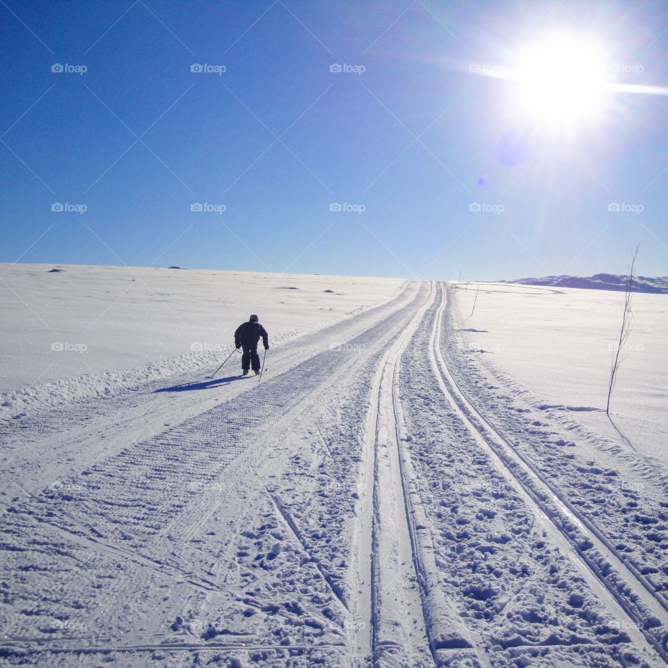 Cross-country skiing in the mountains
