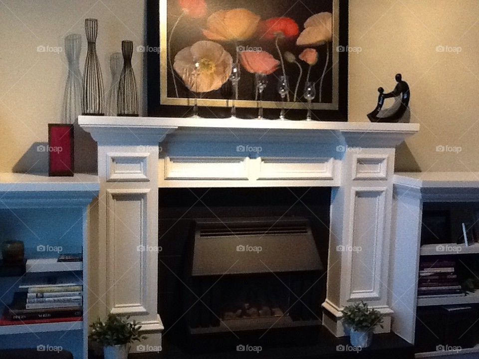 Mantle fireplace