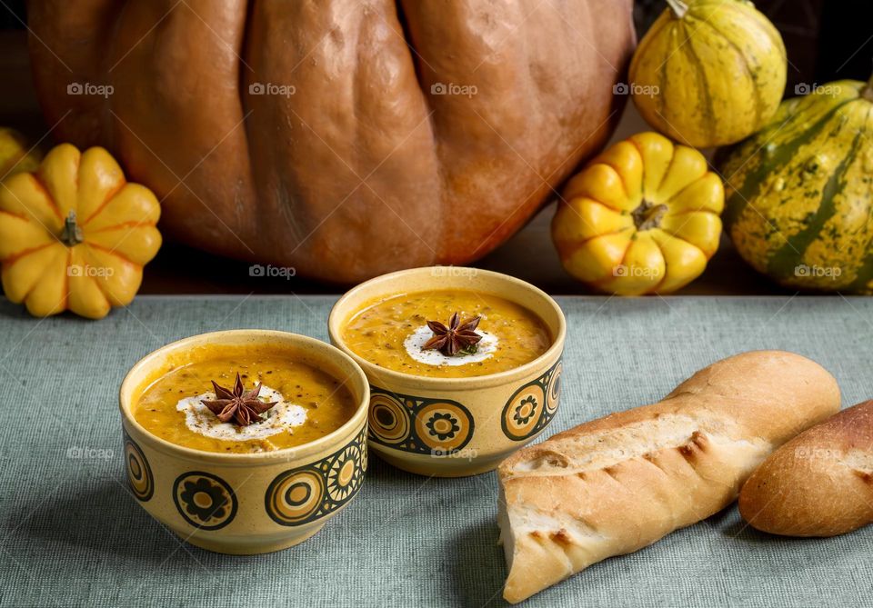 Pumpkin soup with bread & gourds