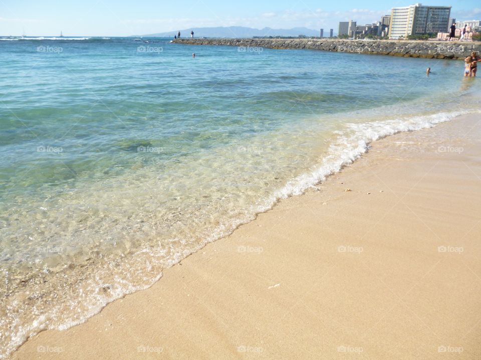 Tides. Waikiki Beach. Oahu, Hawaii.