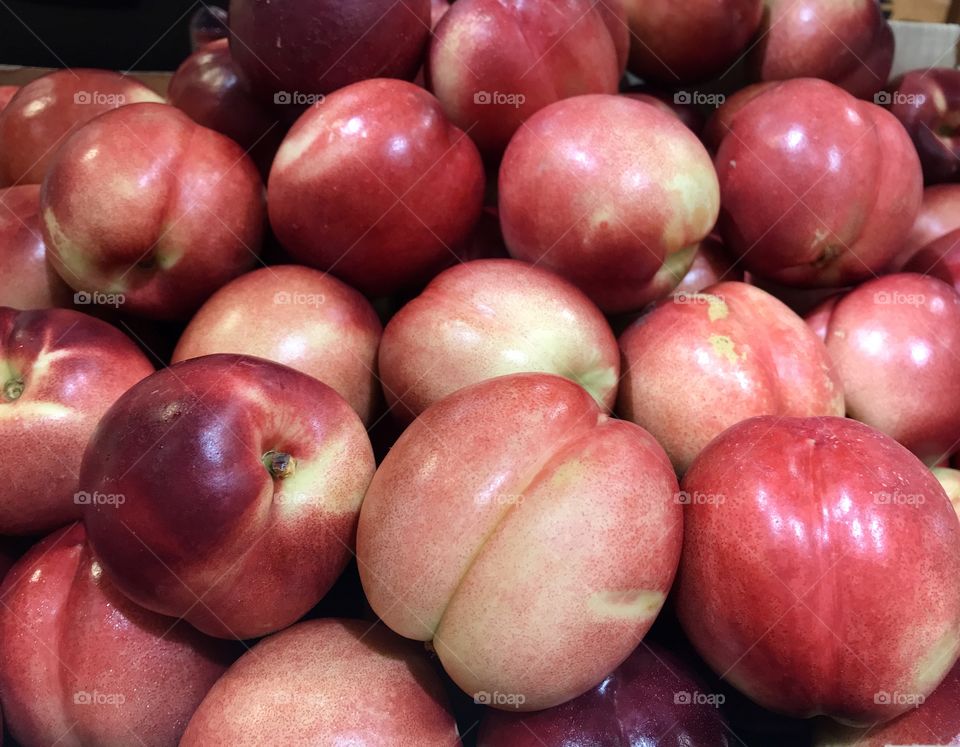 Not sure is this Thai fruit but they call nectarines 