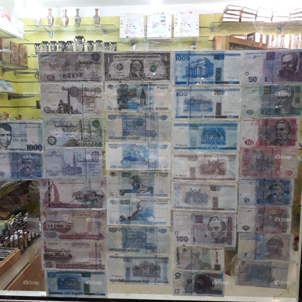 Money notes collection