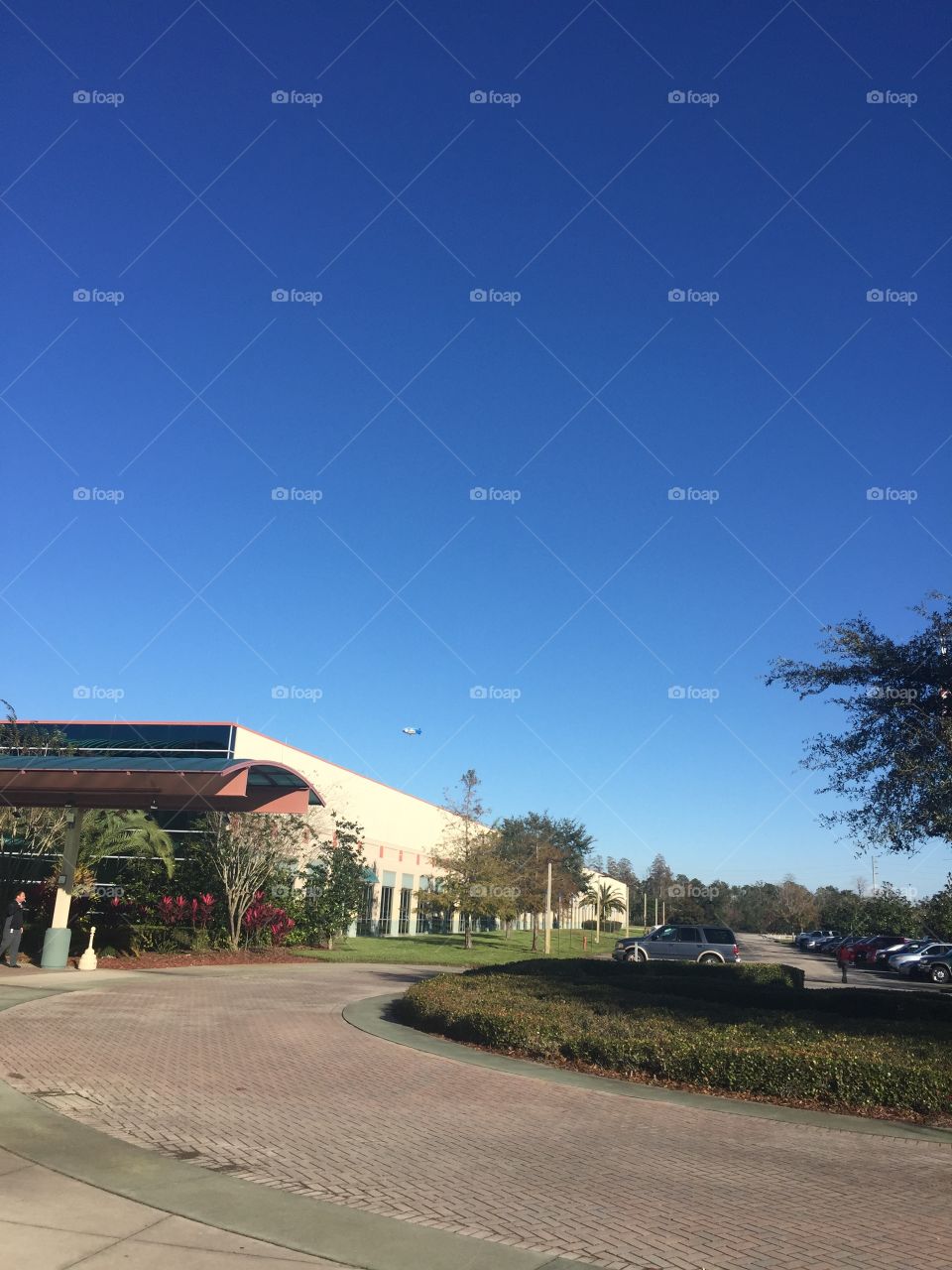 Blimp on a clear day