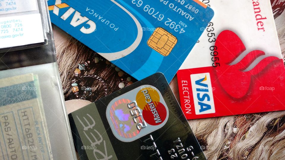 Cartões de créditos.